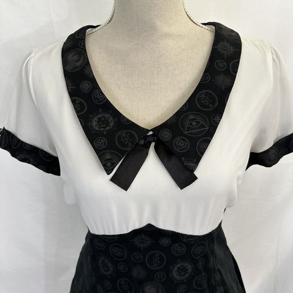 Hot Topic Limited Edition Fantastic Beasts & Where To Find Them Tina Dress M - Picture 3 of 8